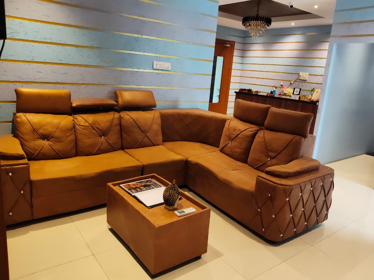 Be Professional Spa and Saloon waiting lounge